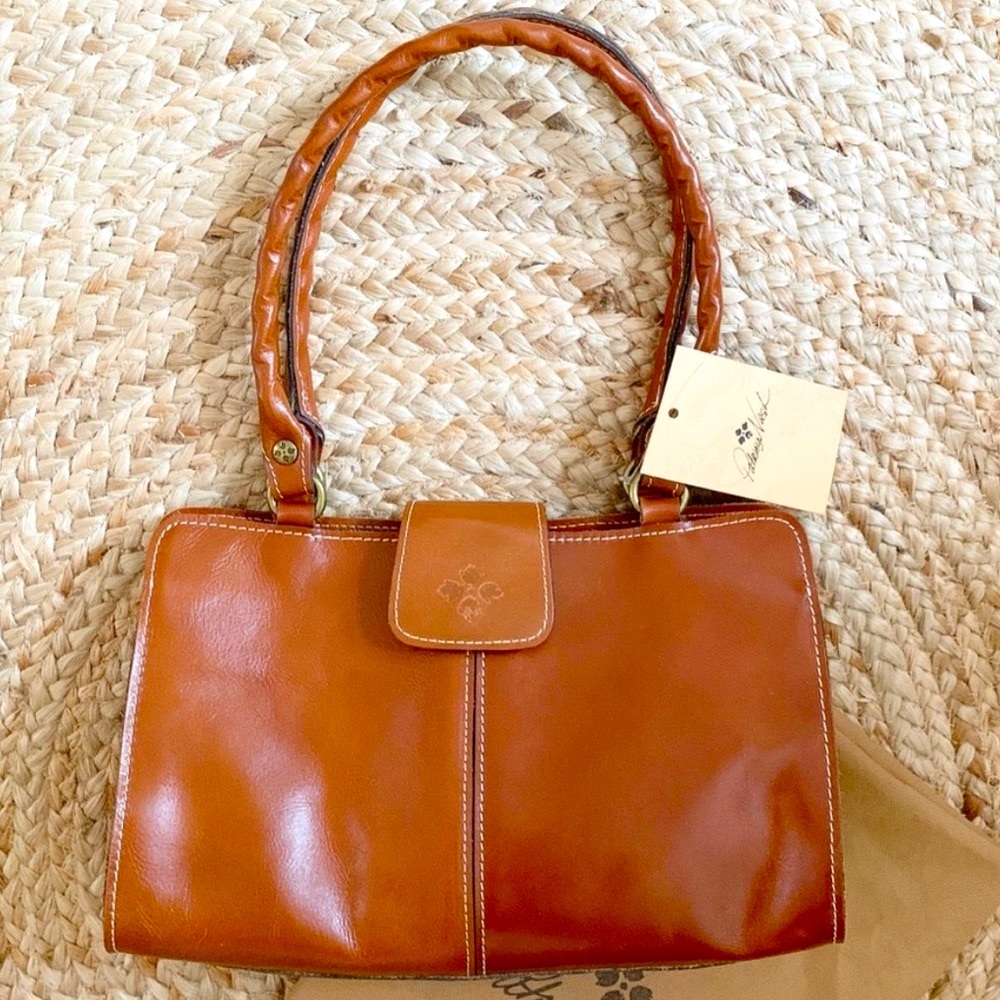 NWT Patricia Nash Heritage Rienza Shoulder Bag